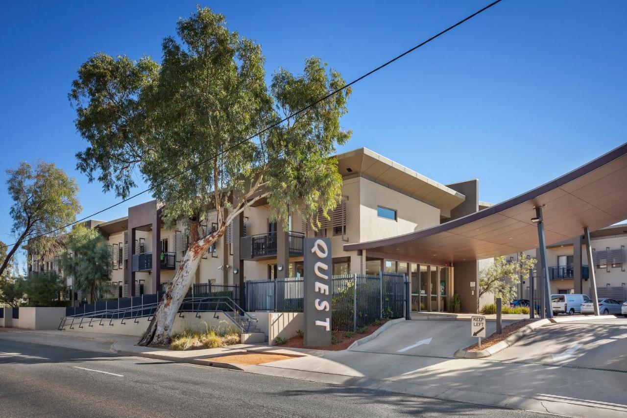 Quest Alice Springs Aparthotel Bagian luar foto